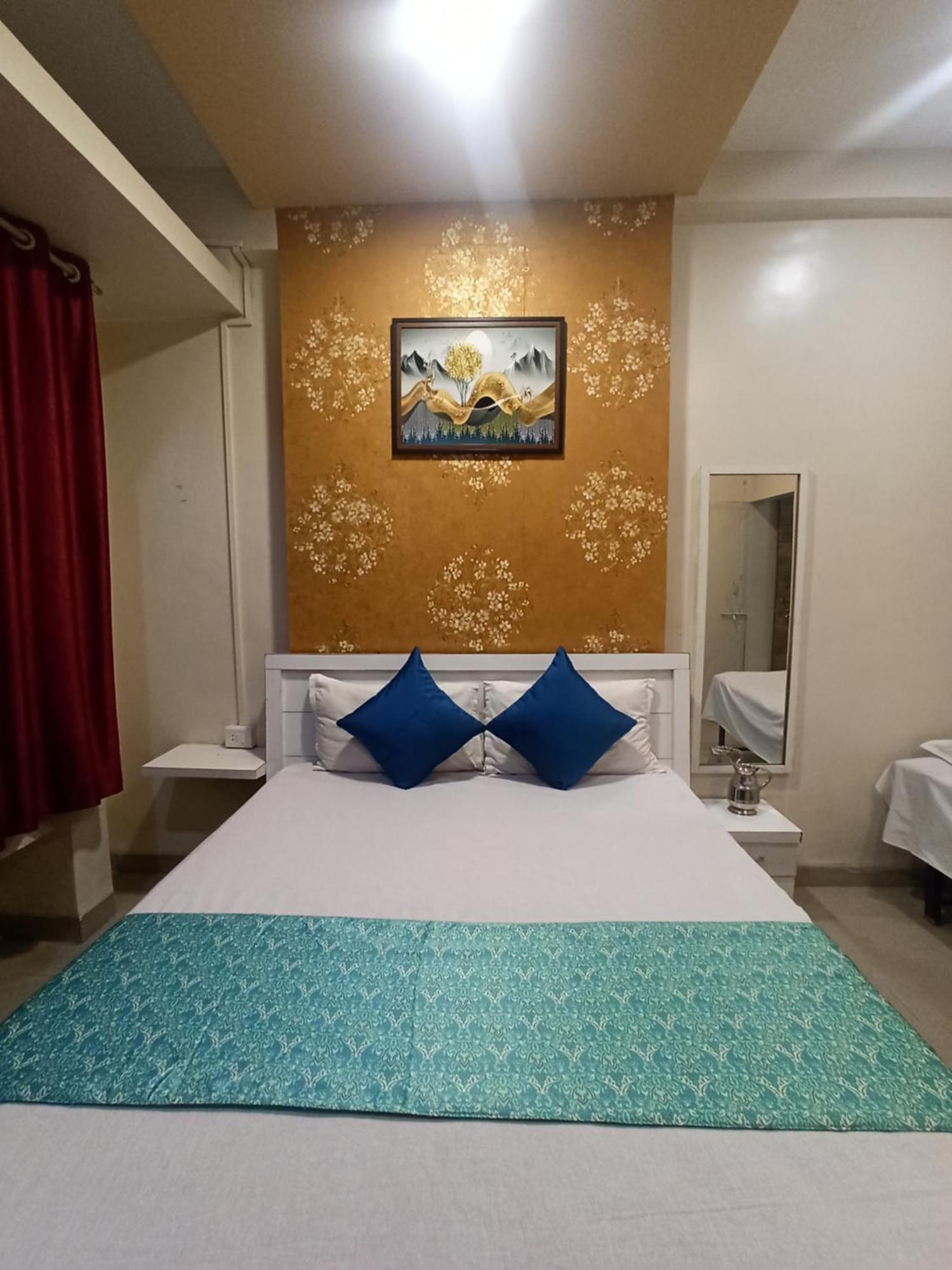 Malwade Motel Pune Zewnętrze zdjęcie