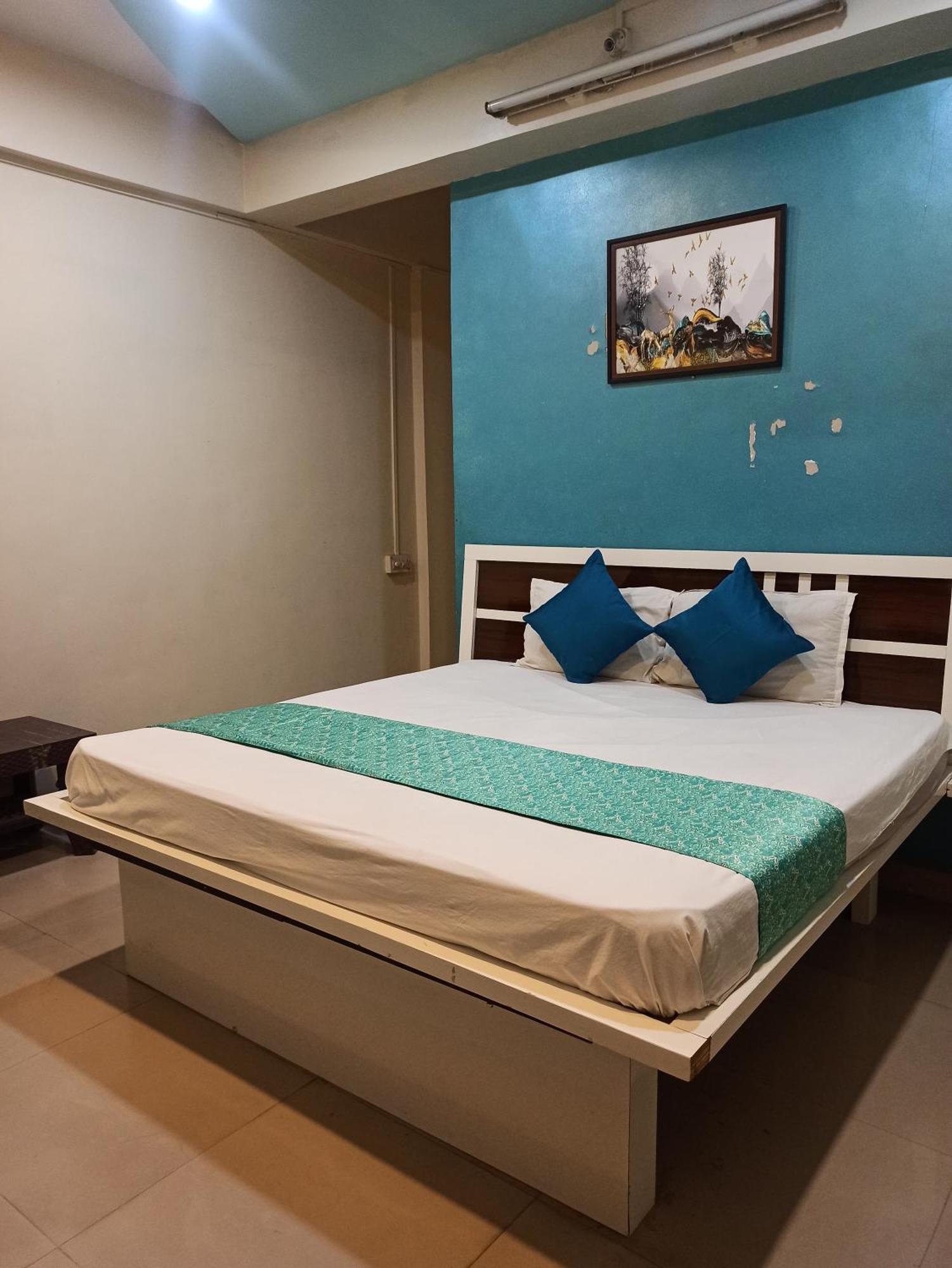 Malwade Motel Pune Zewnętrze zdjęcie